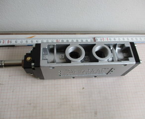 Распределитель
5/2-Wege Elektroventil MIXED 1/4