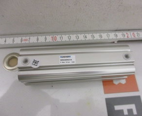 Цилиндр
Kurzhub-Sonderzylinder Serie W
Ø20 Hub:75mm, Sonderkolbenstange Univer